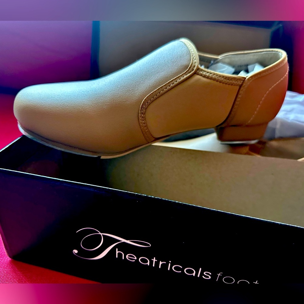 NIB Tap Shoes
